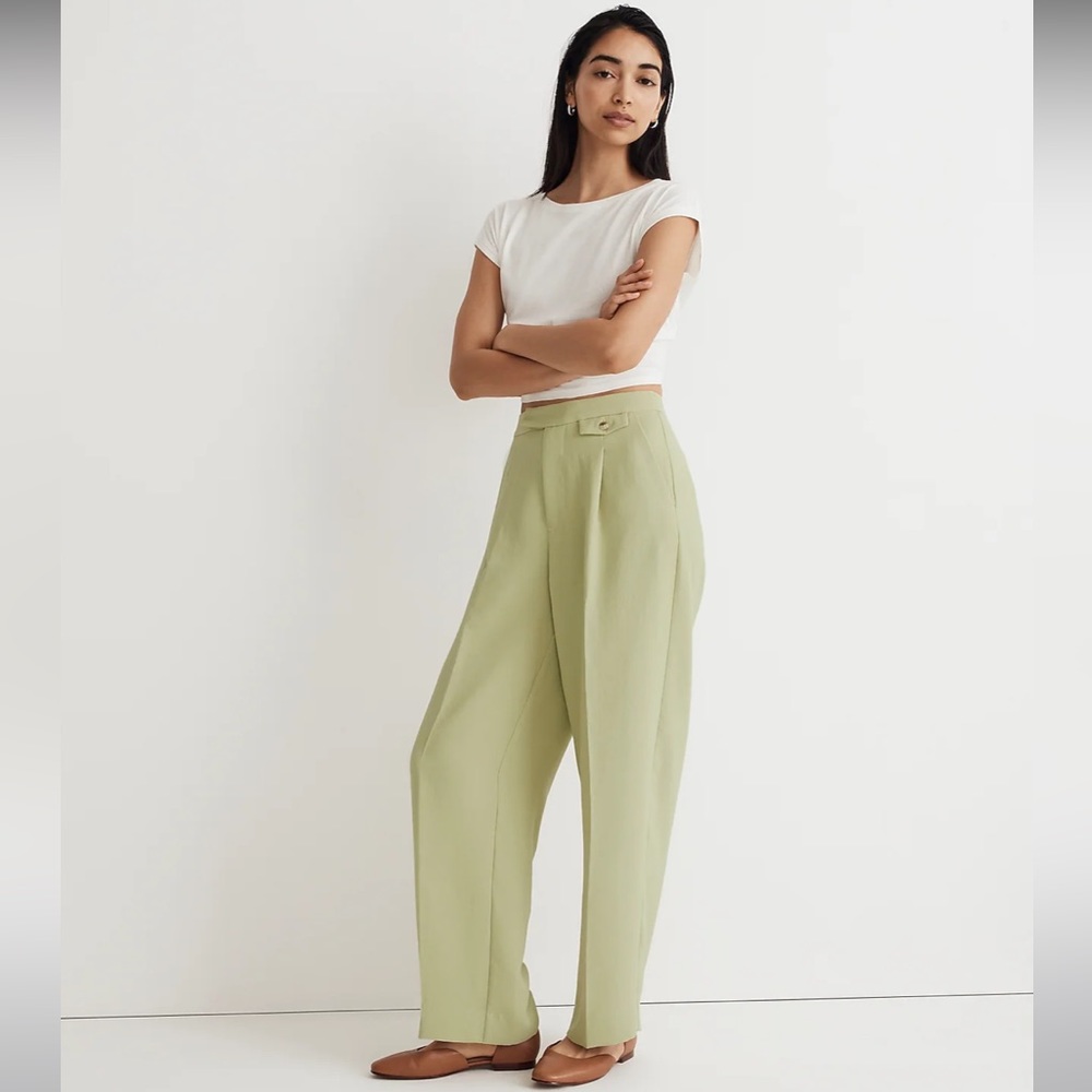 Madewell The Rosedale High-Rise Straight Pant in Crepe